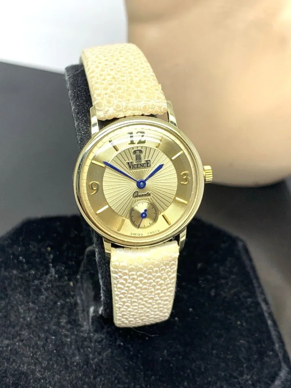 Vicence Women's Watch Swiss Quartz 14K Yellow Gold Case Leather Strap 26mm